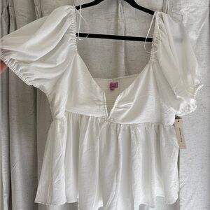 Francesca's Ireena V Wire Babydoll Blouse